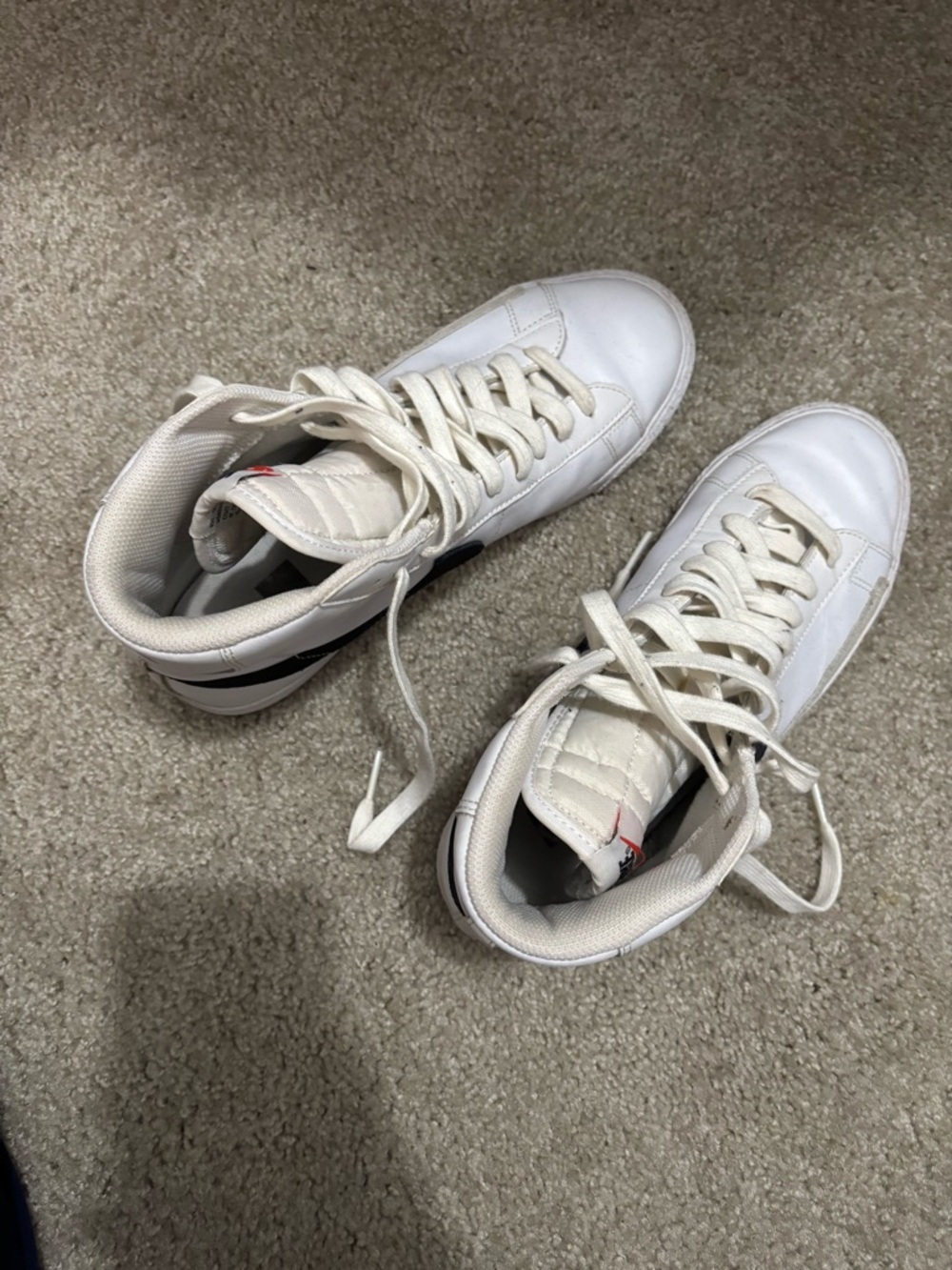 Nike White Sneakers Interior - White